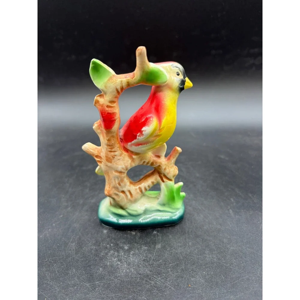 Vintage McLellan's Red‎ Cardinal Bird Ceramic Figurine on Branch Statue Decor